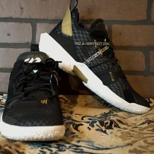 (JORDAN) RUSSELL WESTBROOK WHY NOT? 0.4 "FAMILY"